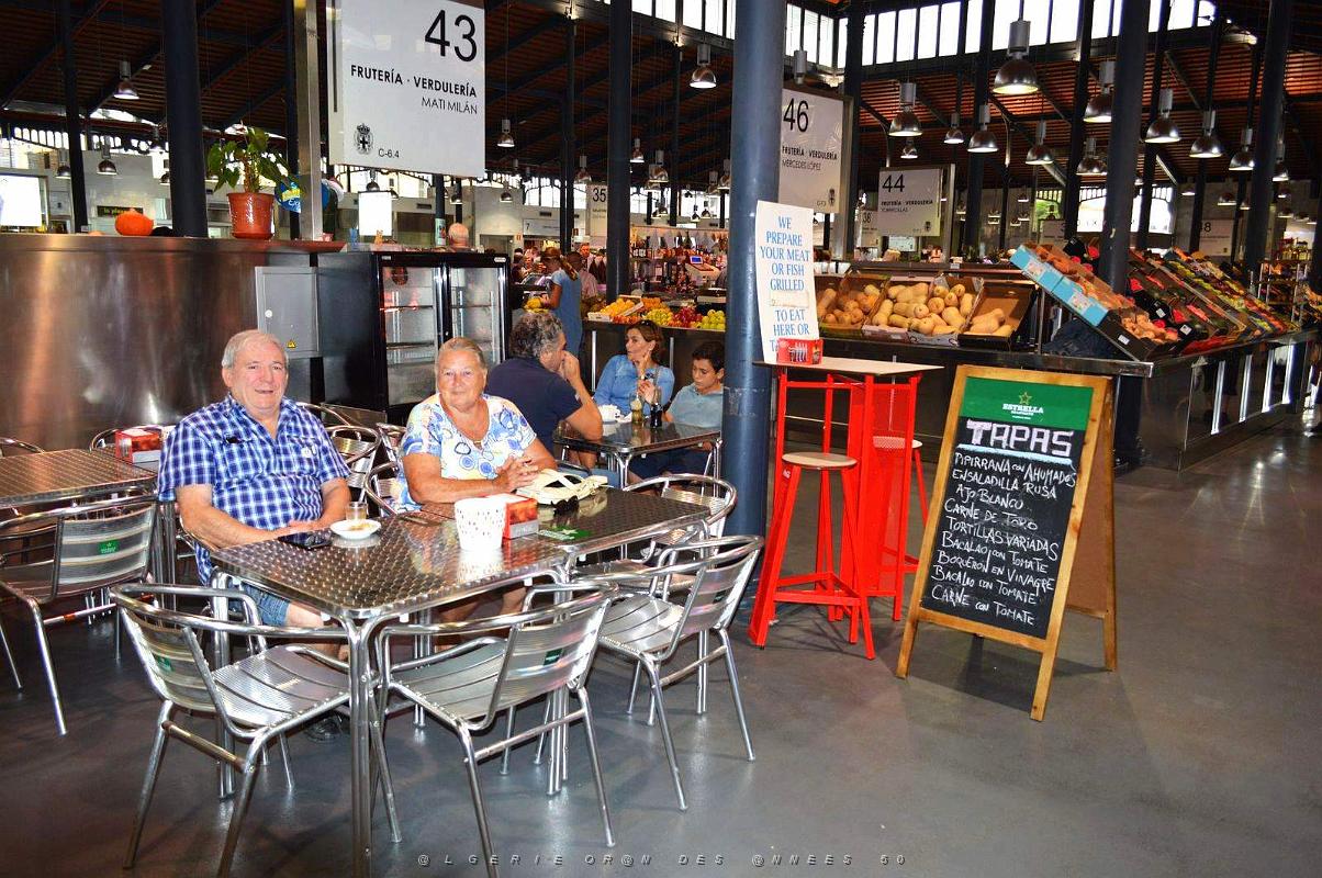 16 ALMERIA -TAPAS AVEC LES AMIS AU FLORIDA (34).JPG